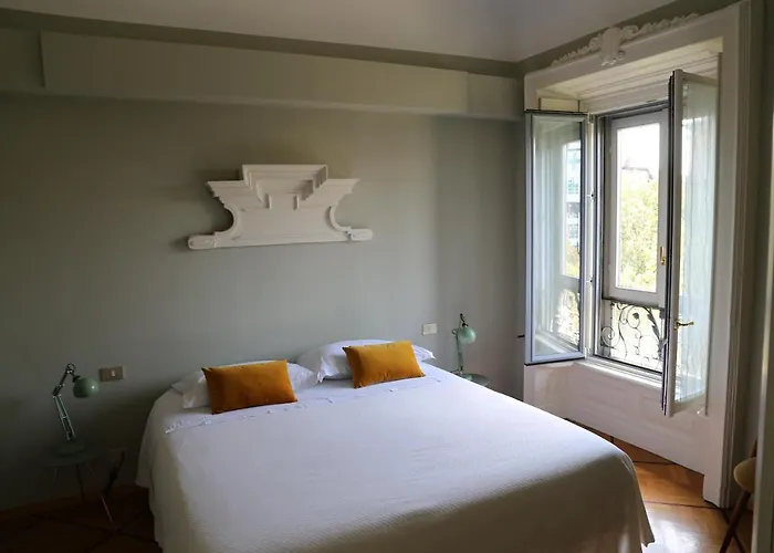 Bonaparte Bed & Breakfast 2*