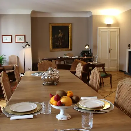 Bonaparte Bed & Breakfast 2*